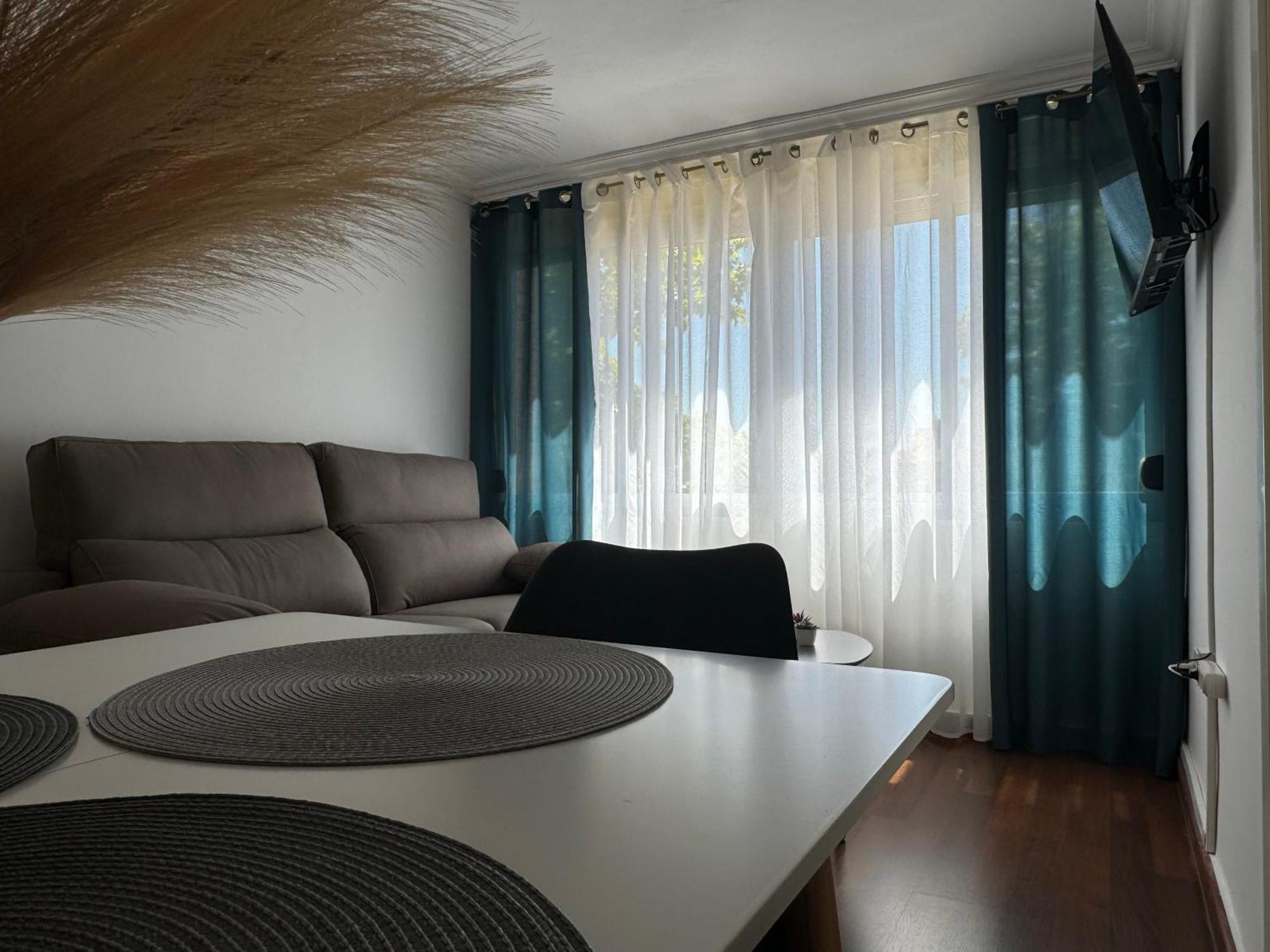 Apartamento Alarcon En Zona Av Espana - Hospital アルバセテ エクステリア 写真